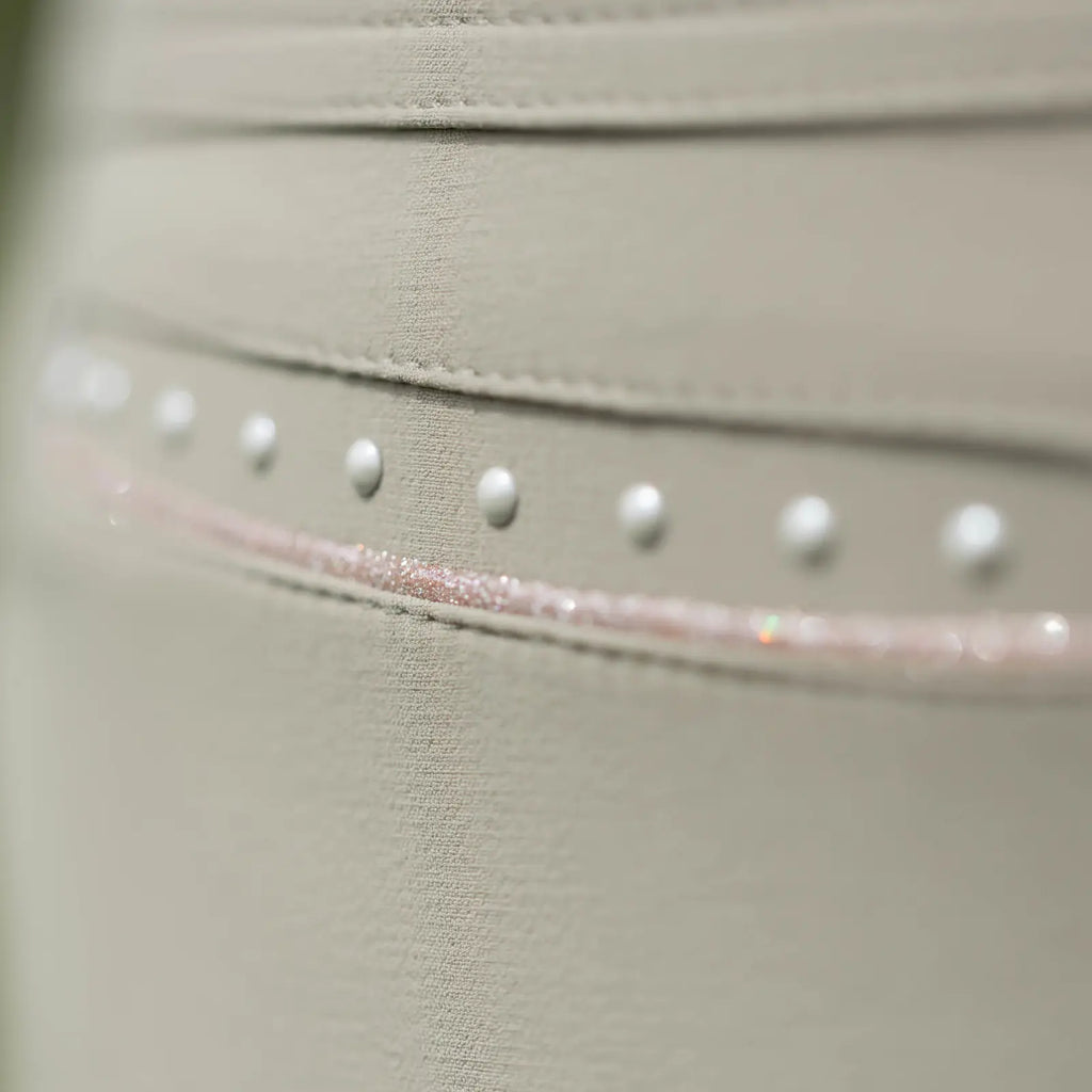 Victoria Full Seat Crystal Breech - '26