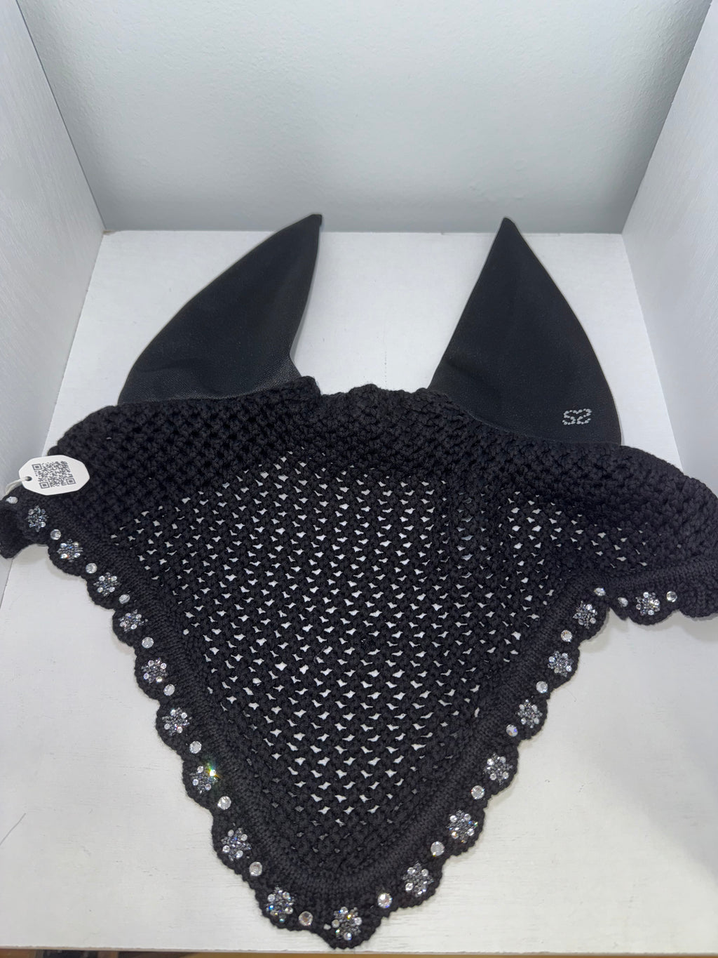 JUDI Royal Allure Ear Bonnet